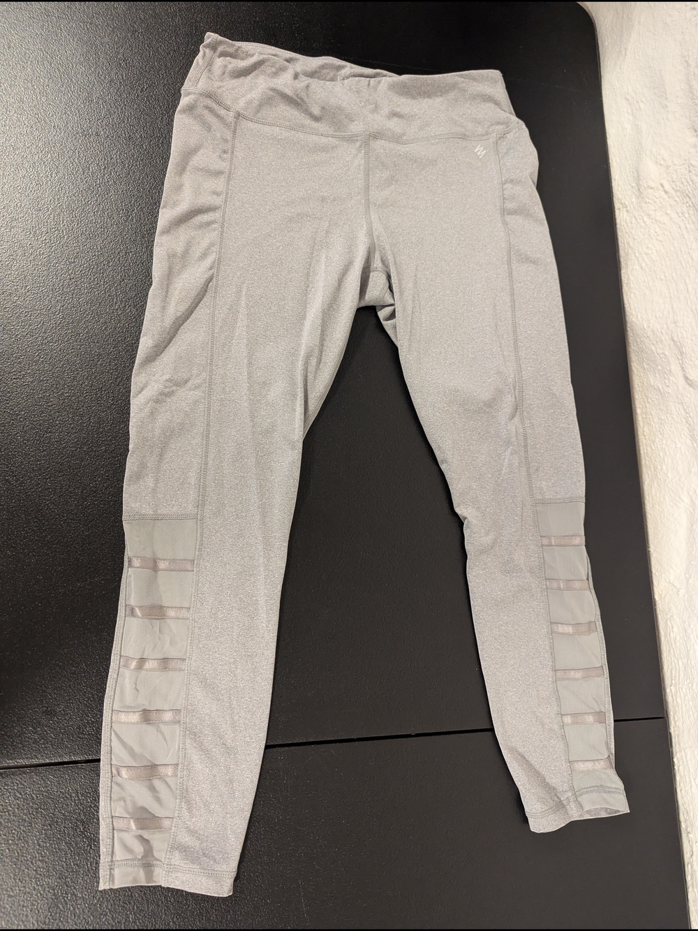 Nicole Miller Gray Performance Leggings